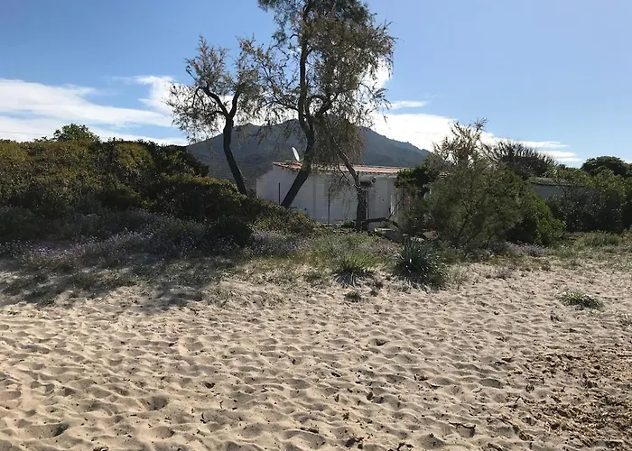 Cabanon Capo Di Feno * Ajaccio (Corsica)